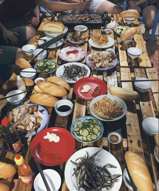 Cùng nhau tổ chức tiệc ăn ngoài trời tại An Yên Homestay