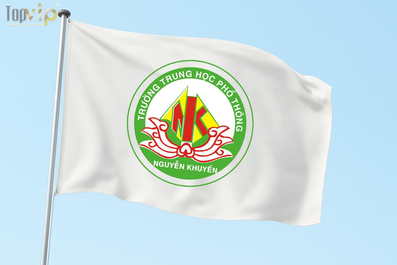 Thiết Kế Cờ Lớp Riêng Mẫu – Xưởng Zozo Thực Hiện, In Chuẩn, Vải Bền